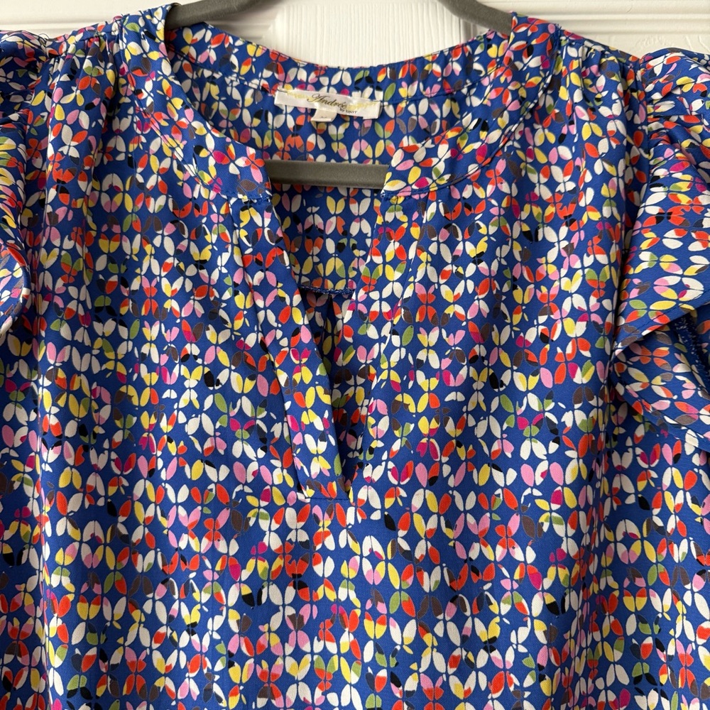 Multicolor Ruffle Sleeve Blouse - Picture 3 of 7